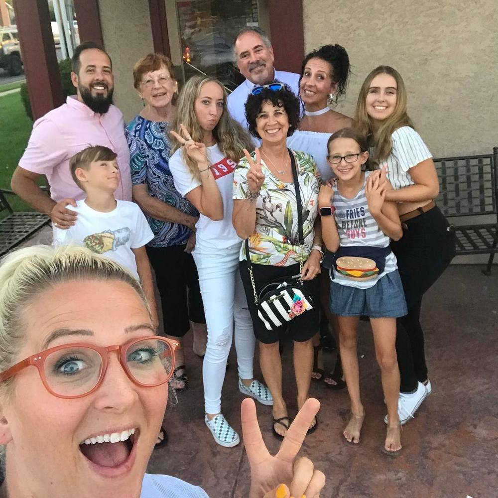 Meet your Posher, Debbie